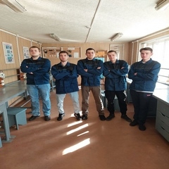 Поздравляем наших электромонтажников!